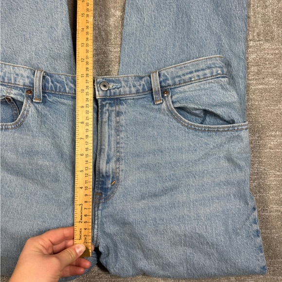 Abercrombie and Fitch The 90s Straight Ultra High Rise Jean Women Size 32/14s - Picture 2 of 7